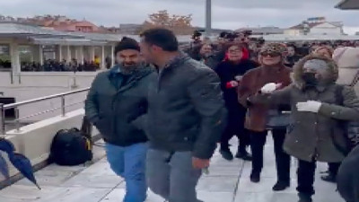 Metin Uca'nın cenazesinde büyük saygısızlık! Ölene de mi saygınız yok?