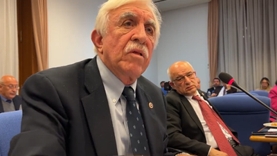 Yandaş medyanın yıllarca maaşa bağladığı Cengiz Çandar mecliste "YPG terör örgütü değil" dedi