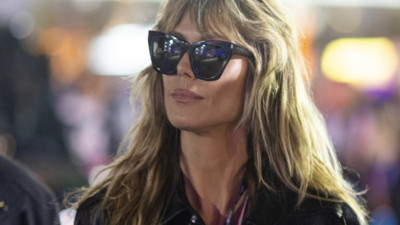 Heidi Klum Formula yarışı izlemeye neredeyse üstsüz gitti