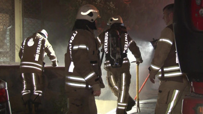 Ümraniye'de marangozhanede korkutan yangın