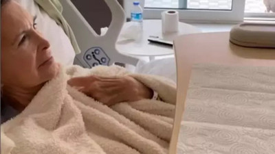 Filiz Akın hastaneye kaldırıldı. Hasta yatağından son sağlık durumunu paylaştı