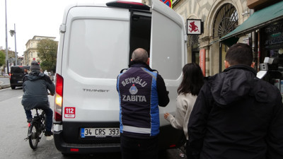 İstanbulkart doldurma bahanesiyle para topluyorlardı. 2 kadın kıskıvrak yakalandı