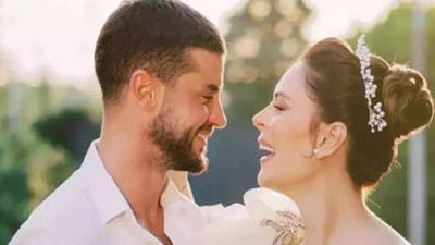 Yıldız Çağrı Atiksoy ile Berk Oktay çiftinden güzel haber geldi