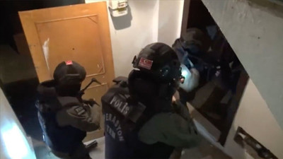 Bakan Yerlikaya duyurdu: 39 terör şüphelisi kıskıvrak yakalandı