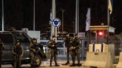 İsrail devlet televizyonu: Eilat kentinde patlama sesleri duyuldu