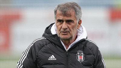 Şenol Güneş Milli Takım'ın başına geçiyor. Federasyon İtalyan hocayı gönderdi yerine bir Türk istedi