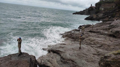 Batan geminin 7 mürettebatını arama çalışmalarına hava engeli