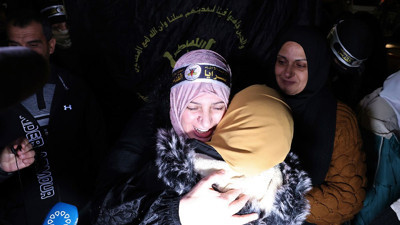 Hamas ile İsrail arasında 5. esir takası tamamlandı