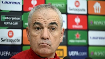 Rıza Çalımbay şaşkınlığını gizleyemedi: Ben böyle şey görmedim