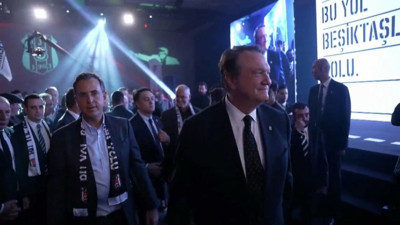 Hasan Arat yönetim kurulu üyelerini tanıttı