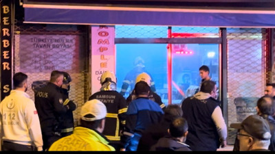 Apartmanın giriş katındaki boyacıda yangın