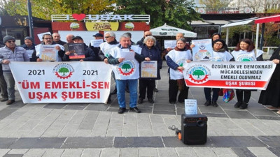 Emekliler sokağa indi. 'Yaşam haklarımız için direneceğiz'