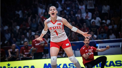 'Gizem Örge'yi görmelisin' Herkes bunu konuşuyor. İşte hayran bırakan Gizem Örge