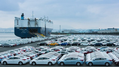 Kasım ihracatında şampiyon otomotiv sektörü oldu