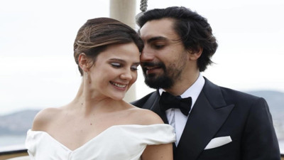 Alina Boz ve Umut Evirgen evlendi. Nikahtan ilk kareler paylaşıldı