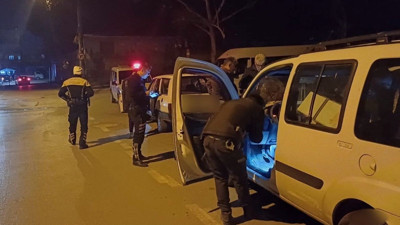 Bursa’da polis ekiplerinden huzur uygulaması