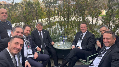 Serdal Adalı Hasan Arat ile bir araya geldi. Taraftarlara söz verdiler