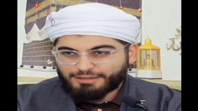 "Satranç oynamak caiz değildir" dedi.