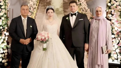 Ülker ailesine Japon gelin geldi