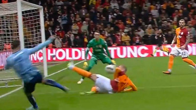 Galatasaray Adana Demirspor maçında penaltı Fenerbahçe Karagümrük maçında değil