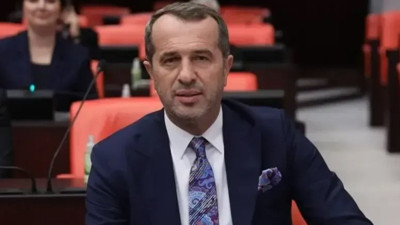 Saffet Sancaklı MHP’den istifa ettiğini duyurdu. Partiden çağrıda bulunmuşlardı