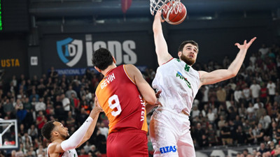 Galatasaray farklı yenildi