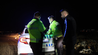 Takla atan araçtan burnu bile kanamadan çıktı. Polislerden tek bir şey istedi