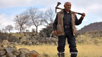 Boşaltılan köyde 12 yıldır tek başına yaşıyor