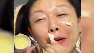 Çinli Yayıncının Şaşırtıcı Değişimi: Makyajla Bambaşka Birine Dönüştü,