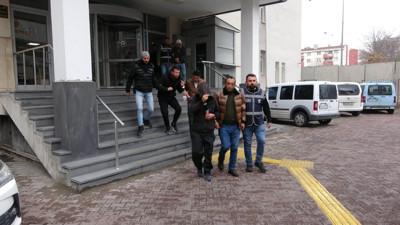 Kayseri’de firari operasyonu. Aranan şahıslar yakalandı