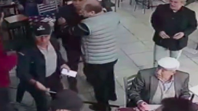 Dedelerin okey oyunu kanlı bitti