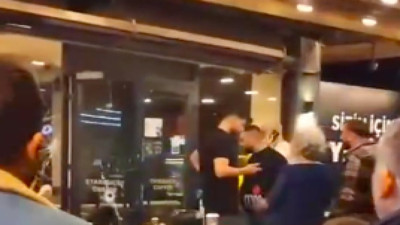 Starbucks'a saldıran şahıs gözaltına alındı