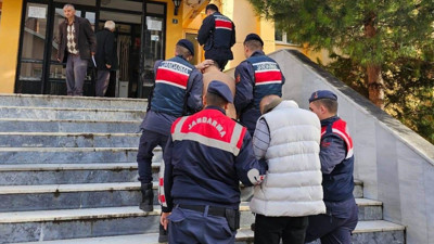 Kütahya’da 40 yıl hapis cezası bulunan 2 firari yakalandı