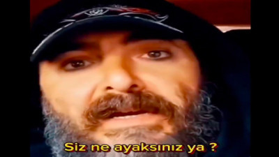 Yönetmen Teoman Topçu'dan : "Cücük kadar beyninle Atatürk'e hakaret ediyorsun"