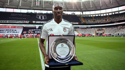 Beşiktaş efsanesi Atiba kitap çıkardı