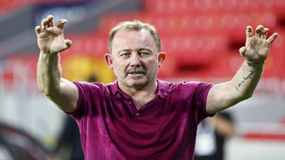 Sergen Yalçın'dan Beşiktaş açıklaması. İddialara yanıt verdi