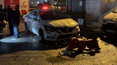 Yol kenarında köfte ekmek yiyenlerin arasına TIR daldı: 5 yaralı