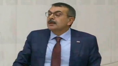 Milli Eğitim Bakanı Yusuf Tekin tarikat eleştirileri için "Bakanlık tarikatlarla protokollere devam edecek"