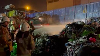 Ümraniye'de çifte yangın alarmı: Hızlı itfaiye müdahalesiyle alevlere son verildi!