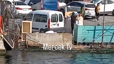 Memleketin karton toplayıcısı bile bakın ne yapıyor?! Seyredin ve kararı siz verin