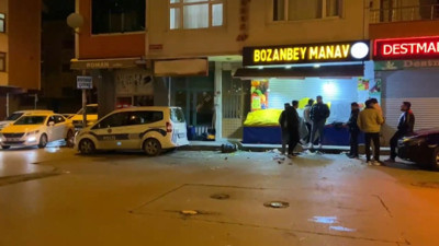 Bağcılar'da haraç kesip sokak ortasında ateş açtılar
