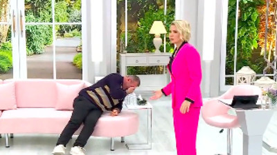 Pırasaya tiki olan adamın karısıyla sınavı... Pırasa diye diye adamı bayılttı