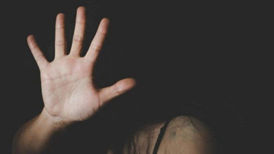 Ebeye görevi başında tacize tutuklama çıktı