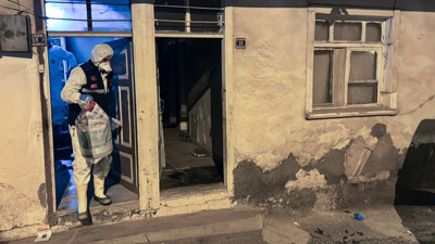 Çankırı'da tüyler ürperten vahşet: Babasını öldürüp sobada yaktı