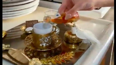 Damada tuzlu kahve yerine viskili kahve...