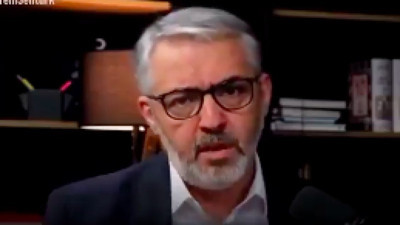 Erem Şentürk: "Çocuk tecavüzcüsü bir adamdır Noel Baba."