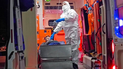 Yine KYK yine skandal. KYK yurdundan onlarca öğrenci hastanelik oldu