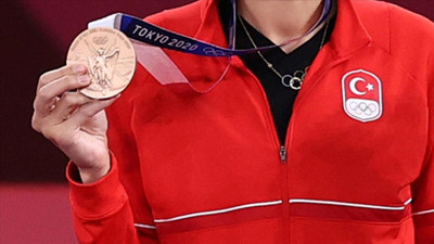 Türk sporculardan 7 bin 418 madalya