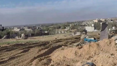 Hamas İsrail’e düzenlediği saldırılara ait yeni görüntüler paylaştı.