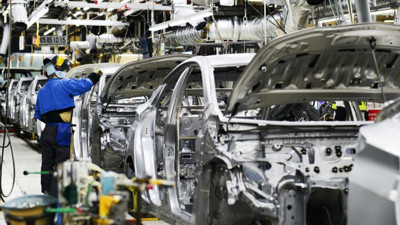 Üç otomotiv devi üretimi tamamen durdurdu. Üretime ne zaman geçecekleri belli değil